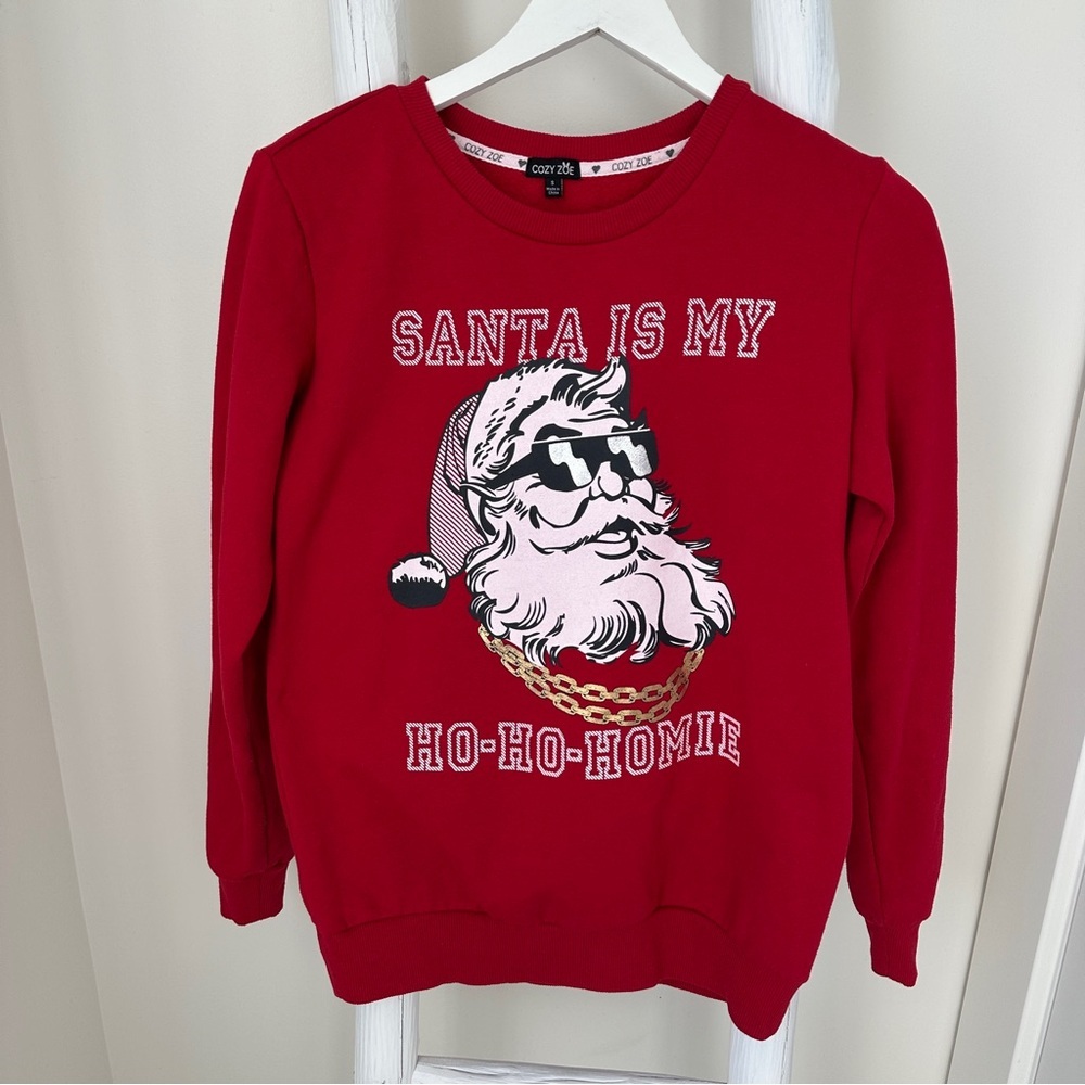 Cozy Zoe Red Holiday Christmas Graphic Santa Sweatshirt Size Small